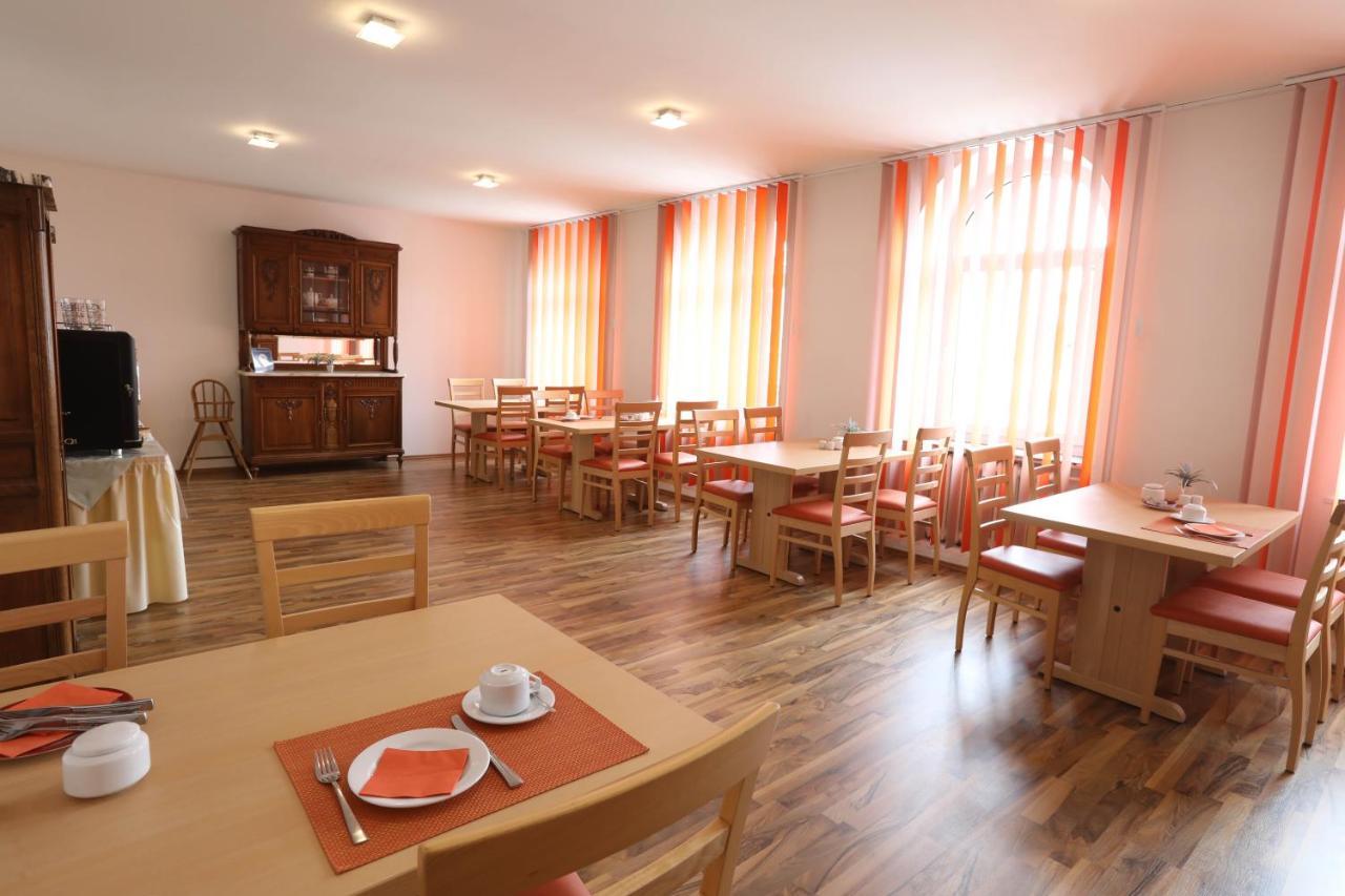 Pension Leonardo Aidenbach Buitenkant foto