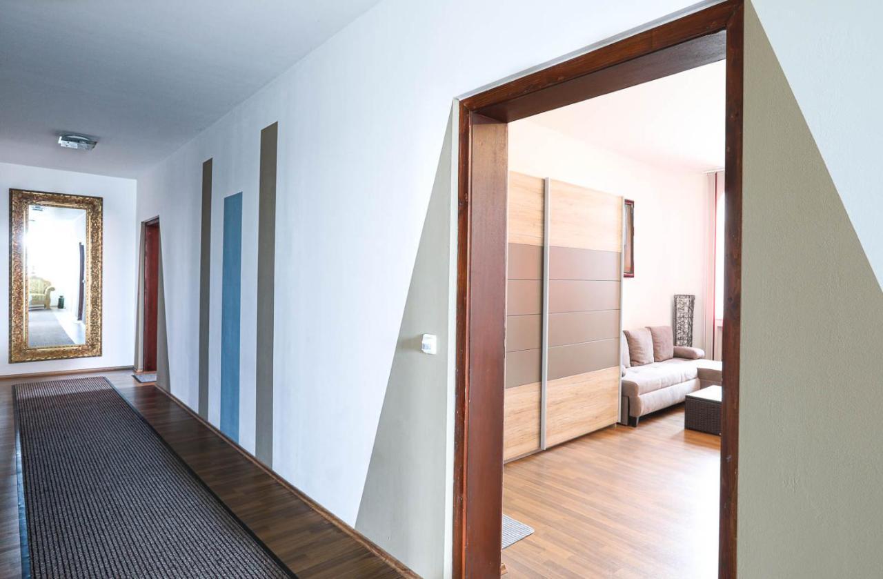 Pension Leonardo Aidenbach Buitenkant foto