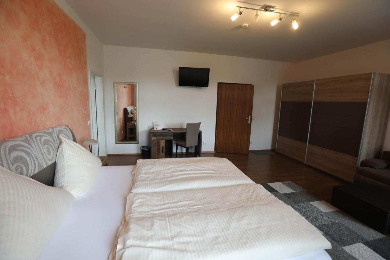 Pension Leonardo Aidenbach Buitenkant foto